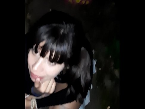 ❤️ Na rúa pene inchado a cambio de doces ❤️ Vídeo de sexo en % gl.pornosexphoto.ru % ❌