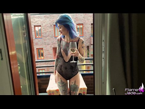 ❤️ Tremenda nena chupando dun trago e fodendo apaixonadamente baixo o ceo aberto ❤️ Vídeo de sexo en % gl.pornosexphoto.ru % ❌